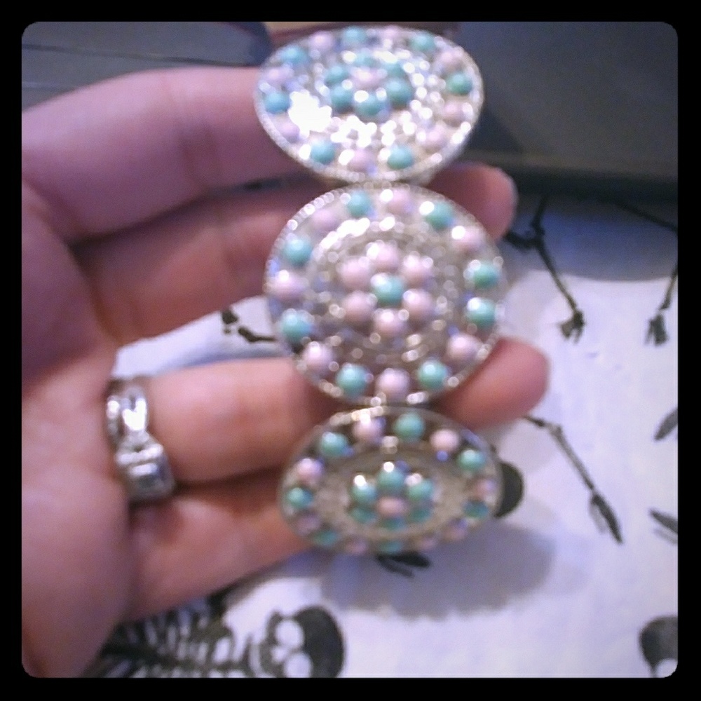 Bracelet New